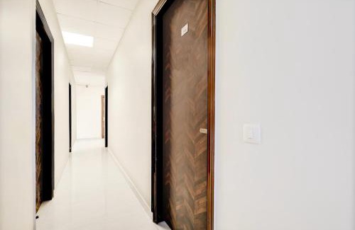 Rohini Hotel | Hotel O Royal Palace
