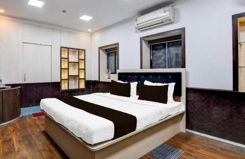 Kalighat Hotel | Hotel O The Starlight