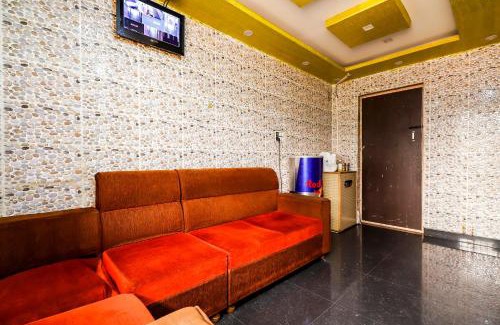 Malur Hotel | Hotel O Thirumala Boarding & Lodge