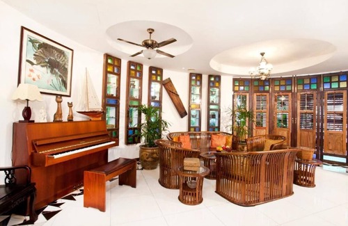 Kampung Kepala Gajah House | Hotel O Vince Villa