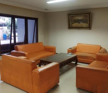 Lhokseumawe Hotel | Hotel O Wisma Kuta Karang Baru