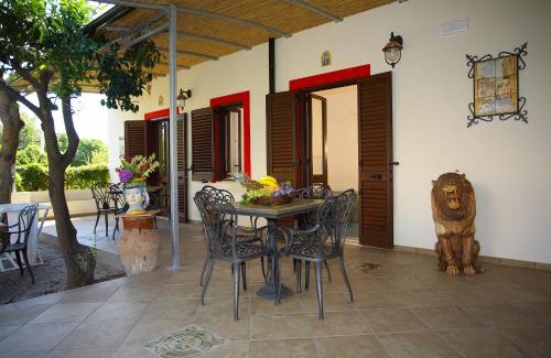 Lipari Historic Centre Hotel | Hotel Oriente