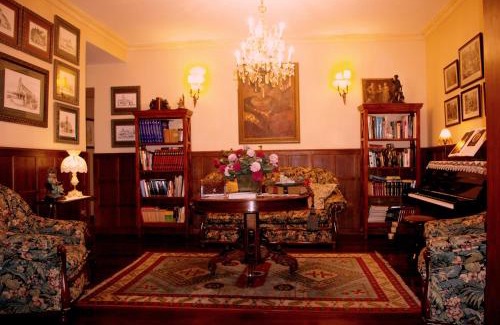 Villaviciosa Hotel | Hotel Palacio Carlos I
