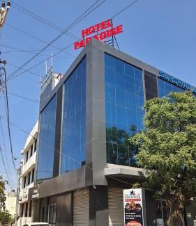 Gandhidham Hotel | HOTEL PARADISE INN