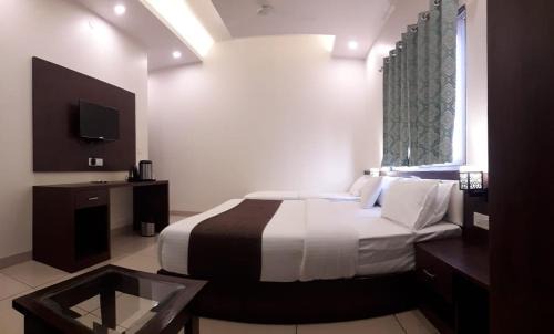 Udaipur Hotel | Hotel Paradise inn