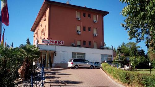 Castel San Pietro Terme Hotel | Hotel Parigi