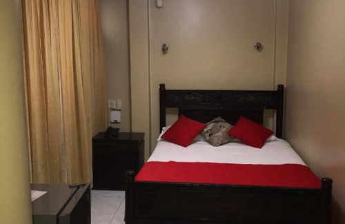 Guayaquil House | Hotel Pegazus
