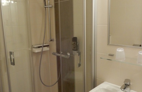Norddeich Hotel | Hotel Pension Am Hafen