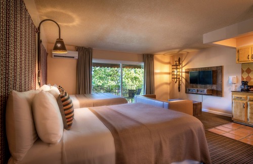Northwest Anaheim Hotel | Hotel Pepper Tree Boutique Kitchen Studios - Anaheim