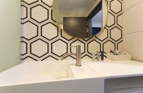 Chungmu Hotel | Hotel Pier 48