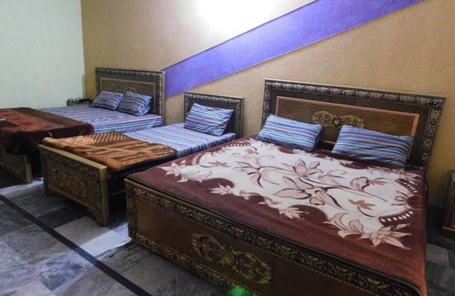 Khyber Pakhtunkhwa Hotel | Hotel Pine Breeze And Restaurant