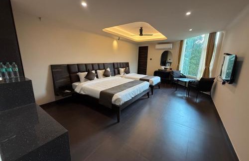 Hubli Hotel | Hotel Pixel House