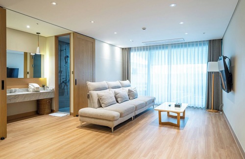 Seongsan Hotel | Hotel & Pool Villa Attirance