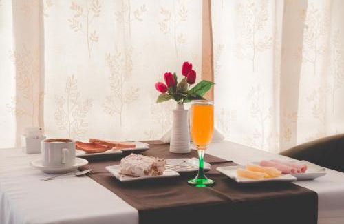 Veintiocho de Noviembre Hotel | Hotel Posada Las Lengas