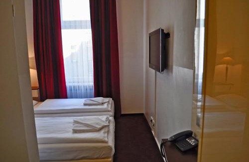 Kreuzberg Hotel | Hotel Prens Berlin