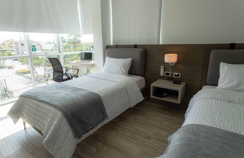 Garzota Hotel | Hotel Puerto Pacifico Guayaquil Airport