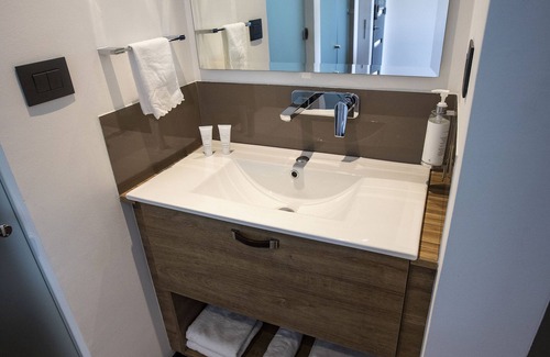 San Pedro de la Paz Cabin | Hotel Pura Lodge