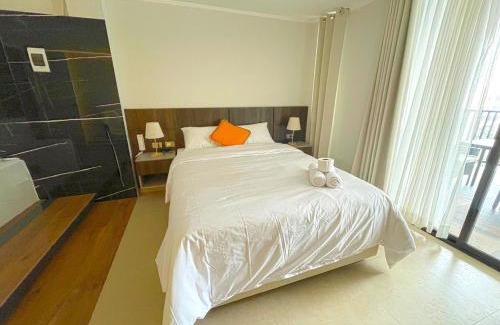 Natasha Alta Hotel | Hotel QC