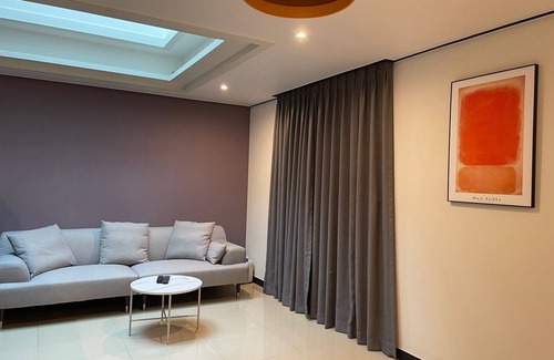 Seo Hotel | Hotel Quartz