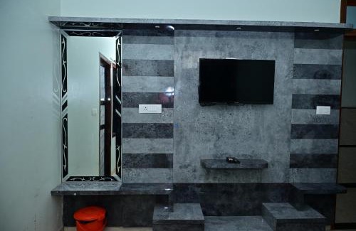 Khatu Hotel | Hotel Radha Palace & Restaurant