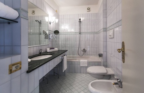 Garda Hotel | Hotel Regina Adelaide