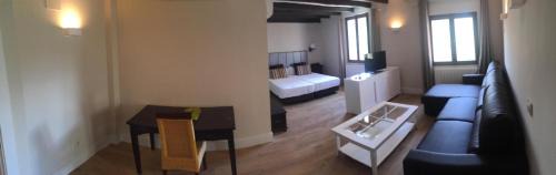 Molinos de Papel Hotel | Hotel Resort Cueva del Fraile