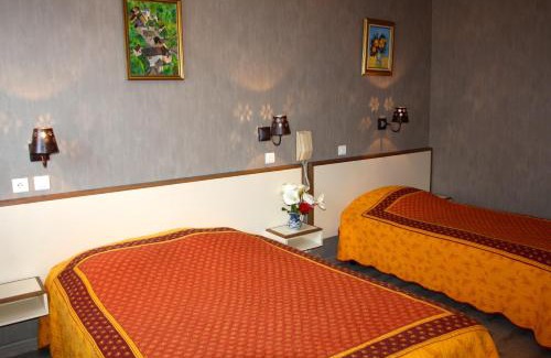 Entraygues-sur-Truyere Hotel | Hotel Restaurant des Deux Vallées