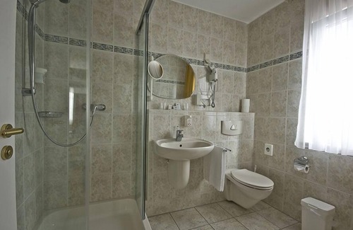 Weisenheim am Berg Hotel | Hotel Restaurant Speeter