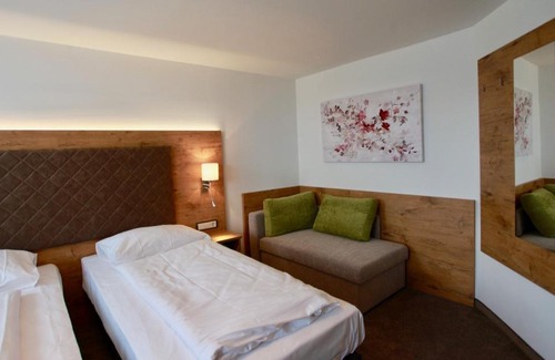 Eugendorf Hotel | Hotel-Restaurant am Hochfuchs