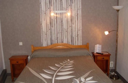 Bressuire Hotel | HOTEL RESTAURANT BOULE D'OR