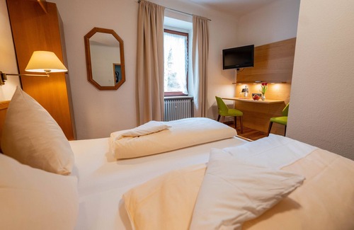 Bobenthal Hotel | Hotel Restaurant St. Germanshof