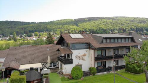 Oberems Hotel | Hotel & Restaurant Zum Deutschen Haus