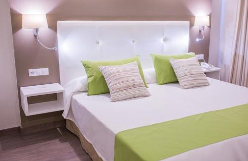 Puerto de la Cruz Hotel | Hotel RF San Borondon