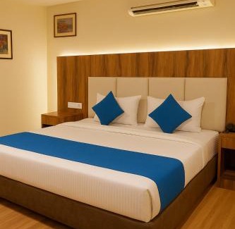 Shanthala Nagar House | Hotel Ringred Palace