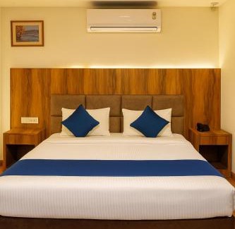 Shanthala Nagar House | Hotel Ringred Palace