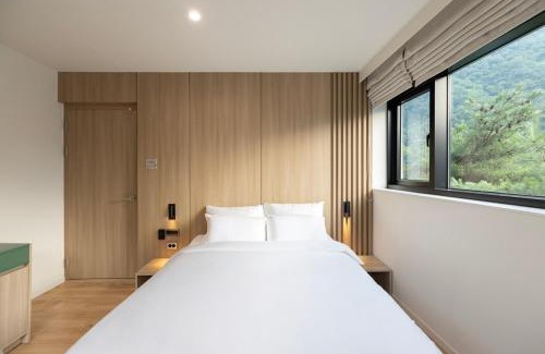 Danyang House | Hotel Riv Mont Danyang by Aneuk