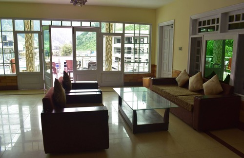 Kohistan Hotel | Hotel River View Naran