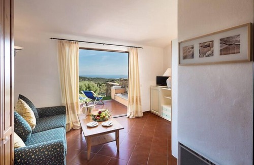 San Pantaleo Hotel | Hotel Rocce Sarde