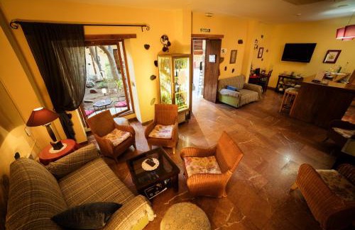 Aguimes House | Hotel Rural Casa de Los Camellos