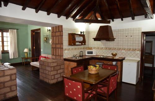 Los Silos Hotel | Hotel Rural Finca La Hacienda