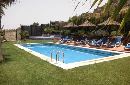 Almaden Hotel | Hotel Rural Restaurante Los Rosales