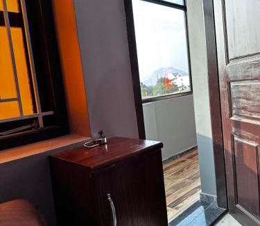 Chettikulam Hotel | Hotel Sabareesh