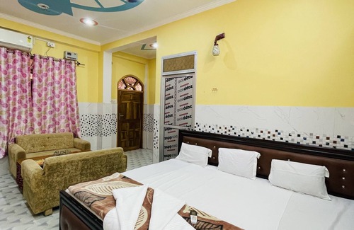 Faizabad Hotel | Hotel Sahu Rooms Ayodhya