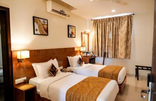 Shirdi Hotel | Hotel Sai Jashan Shirdi - Where blessings & comfort meet