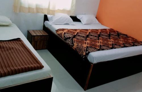 Shirdi Hotel | Hotel Sai Santosh