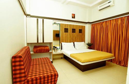 Shirdi Hotel | Hotel Saideep Villas, Shirdi