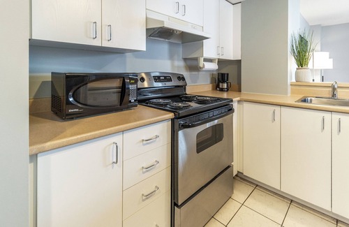 Quartier des Spectacles Hotel | Hotel Saint-Laurent Montreal