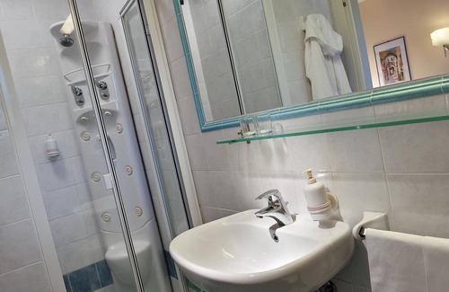 Ischia Porto Hotel | Hotel San Giovanni Terme