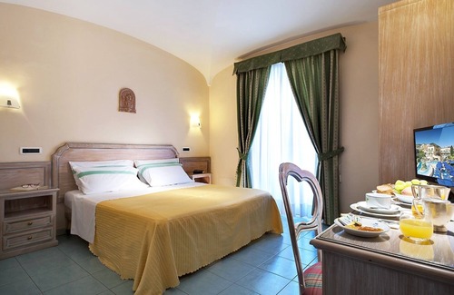 Ischia Porto Hotel | Hotel San Giovanni Terme