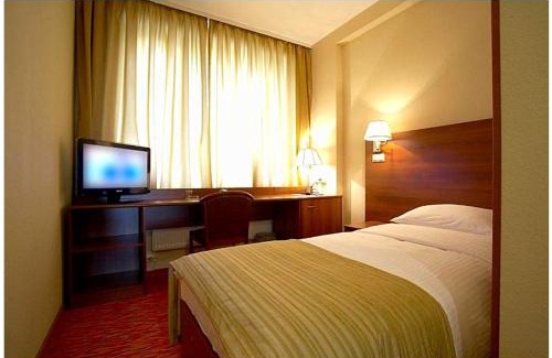 Karachi Hotel | Hotel Sarawan